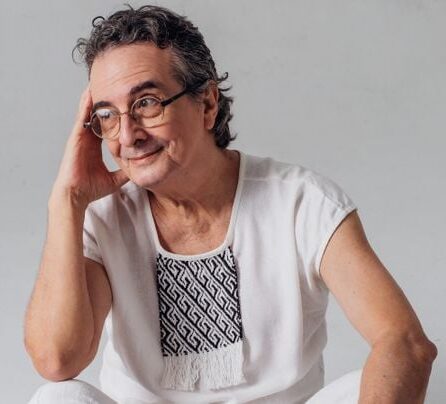 Carlos Papel